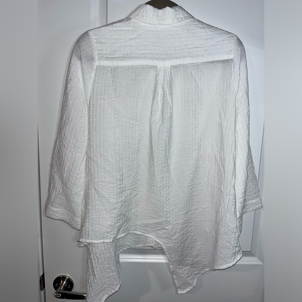 Pink Ripple White Flowy Real Shell Button Down Collared Blouse Size Small - Picture 4 of 14